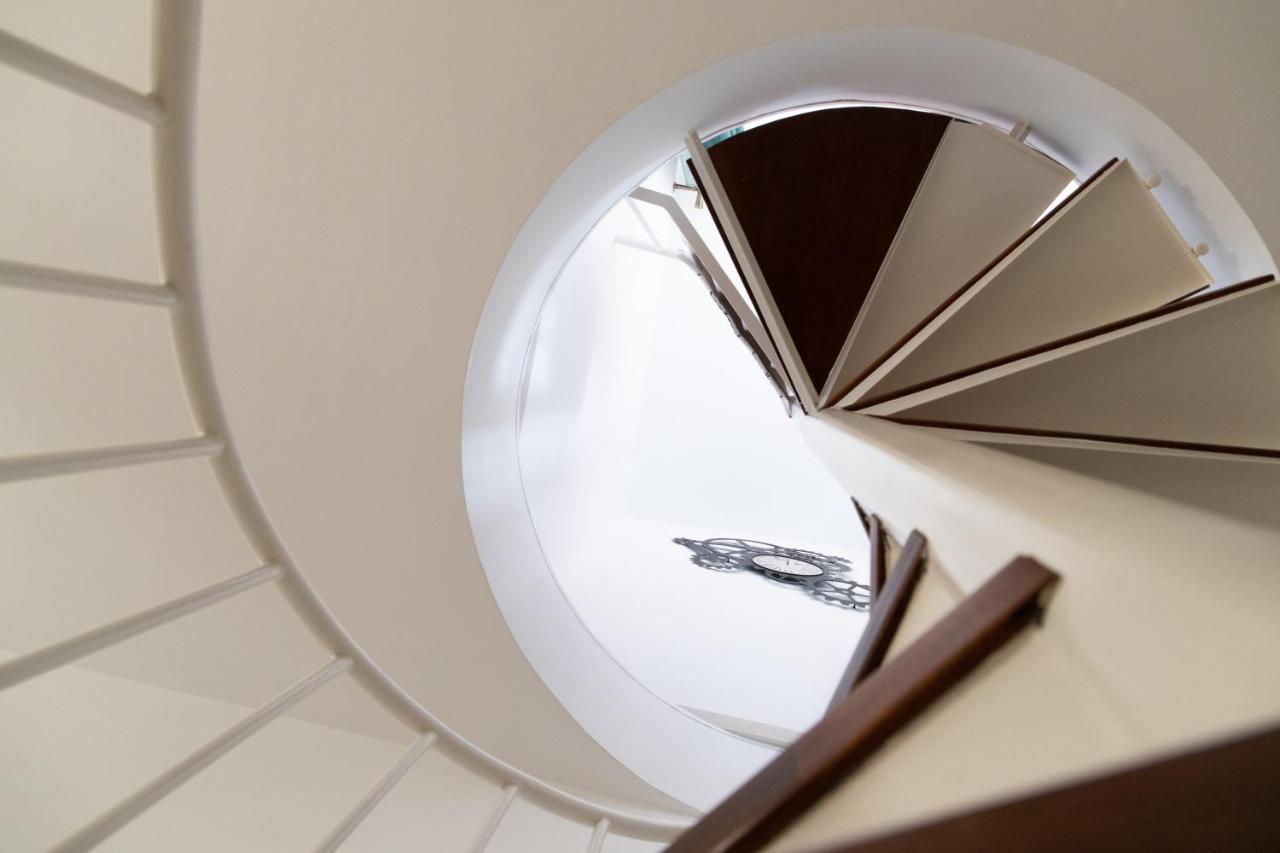 Spiral Stairs Duplex Leilighet Figueres  Eksteriør bilde